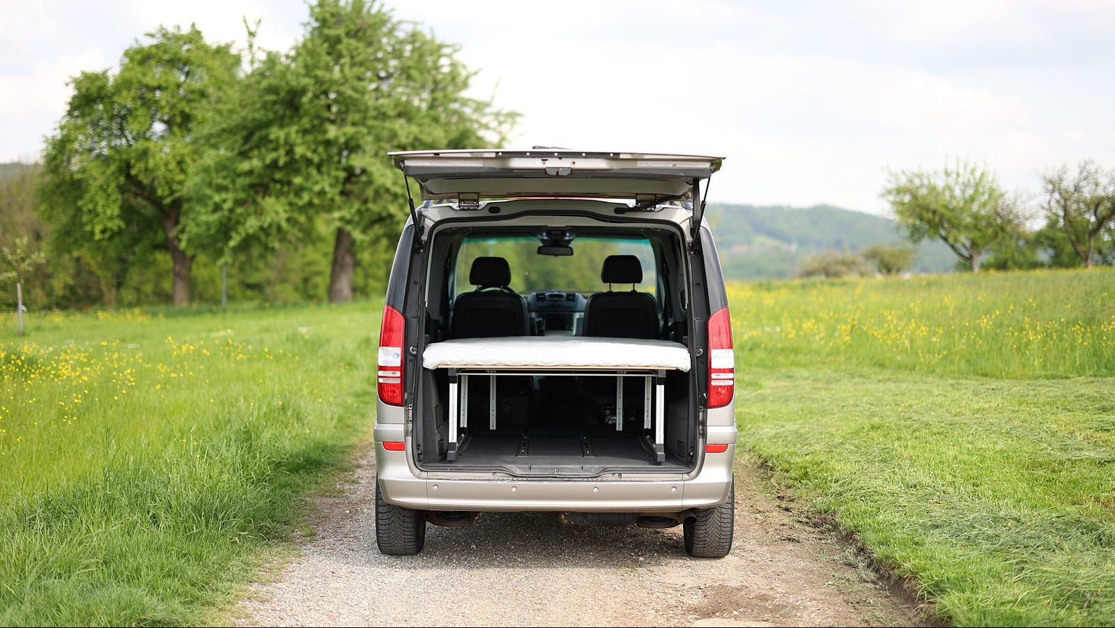 zelt für viano Mobiles Schlafsystem 3.0 für V-Klasse + EQV + Viano + Vito Tourer (kompakt + lang) WAILAND BETTWAREN