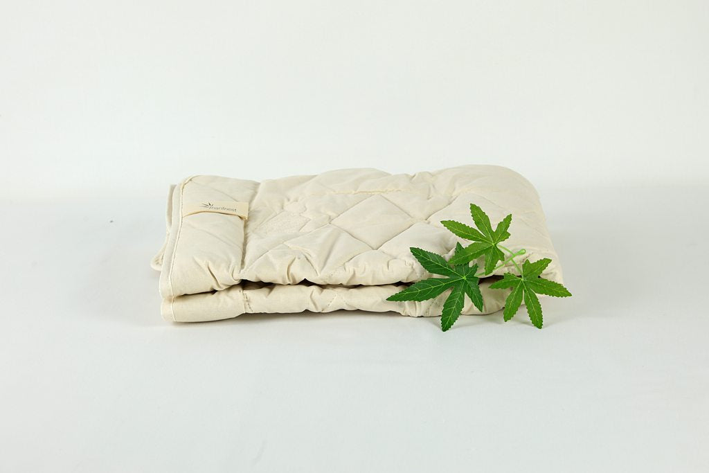 Hanf Kinderdecke 80 x 80 cm  "Hanfnestchen" | WAILAND BETTWAREN