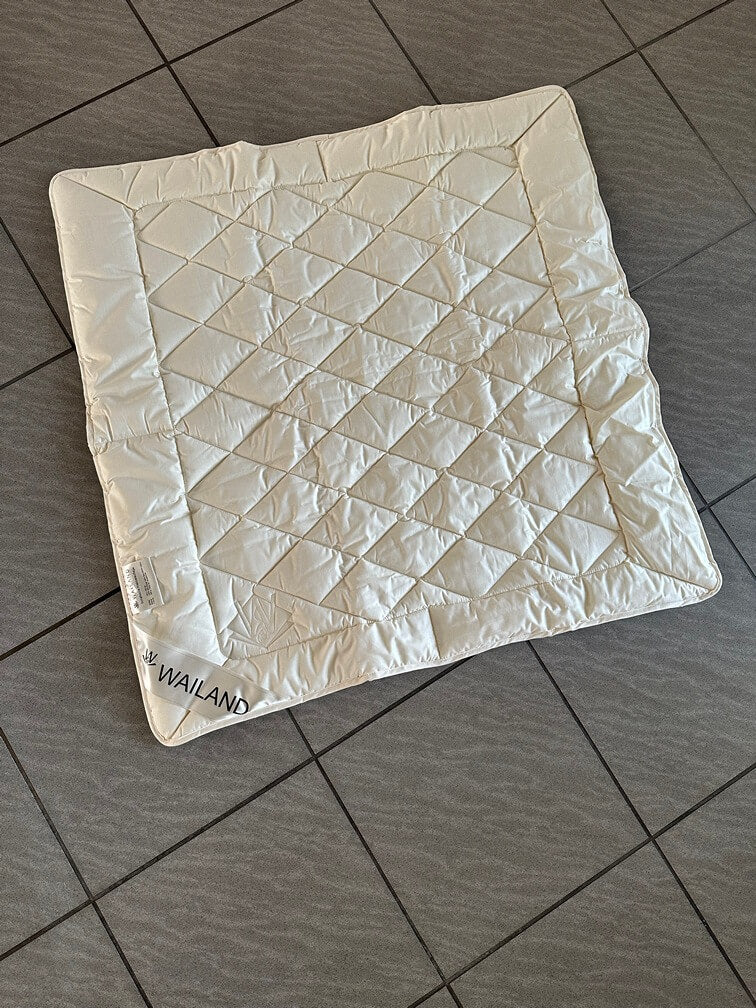 Schafschurwoll-Krabbeldecke 100 x 100 cm